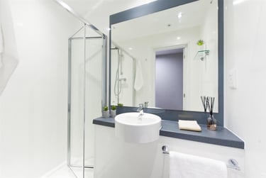1 bed flat, New Cut Road, City Centre, Swansea, SA12DN - Image 8